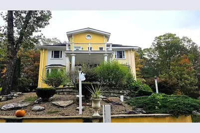 85 Burlingame #1, Charlton, MA 01597 - Photo 1