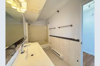 1731 Beacon St #809, Brookline, MA 02445 - Photo 7