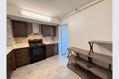 1731 Beacon St #809, Brookline, MA 02445 - Photo 9