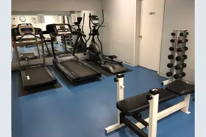 1731 Beacon St #809, Brookline, MA 02445 - Photo 15