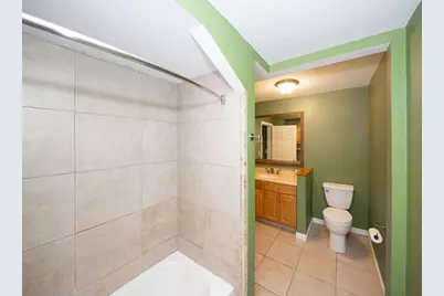 1025 Mechanic Street, Leominster, MA 01453 - Photo 3