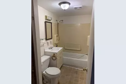 345 Hildreth St #14, Lowell, MA 01850 - Photo 7