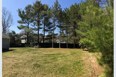 37 Wildon Rd, Wellesley, MA 02482 - Photo 27