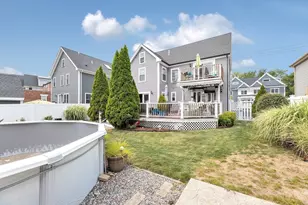 1816 River St, Boston, MA 02136 - Photo 5