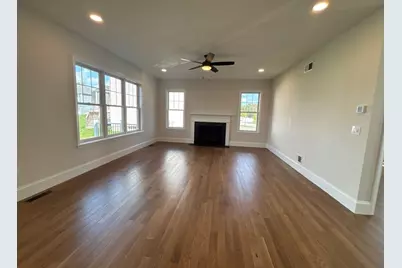 81 Pratt Avenue, Bridgewater, MA 02324 - Photo 9