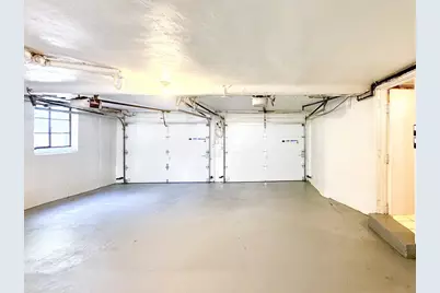 92 Woodcliff Rd, Brookline, MA 02467 - Photo 31