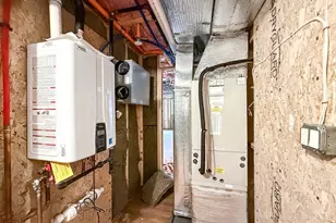 92 Winthrop St, Framingham, MA 01702 - Photo 39