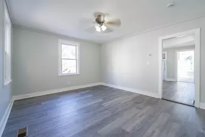 252 Somerset Avenue, Taunton, MA 02780 - Photo 7