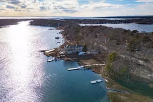 197 Monomoscoy Rd, Mashpee, MA 02649 - Photo 9