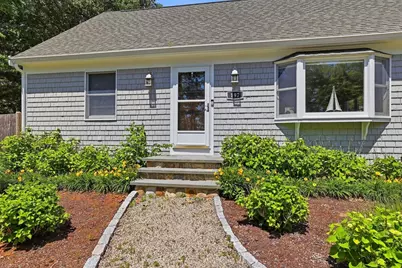 197 Monomoscoy Rd, Mashpee, MA 02649 - Photo 33