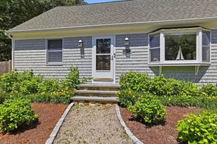 197 Monomoscoy Rd, Mashpee, MA 02649 - Photo 33