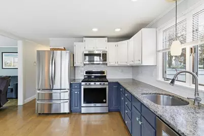 197 Monomoscoy Rd, Mashpee, MA 02649 - Photo 25