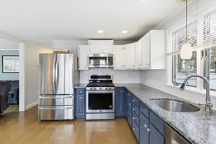 197 Monomoscoy Rd, Mashpee, MA 02649 - Photo 25