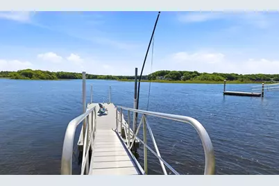 197 Monomoscoy Rd, Mashpee, MA 02649 - Photo 35