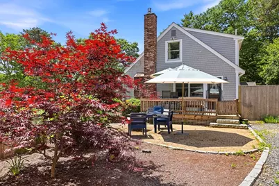 197 Monomoscoy Rd, Mashpee, MA 02649 - Photo 3