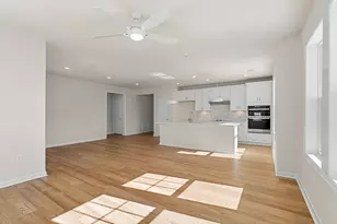 320 Martins Lndg, North Reading, MA 01864 - Photo 13