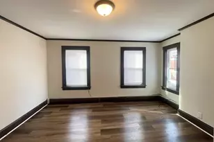 27 Wilcox St, Springfield, MA 01105 - Photo 5