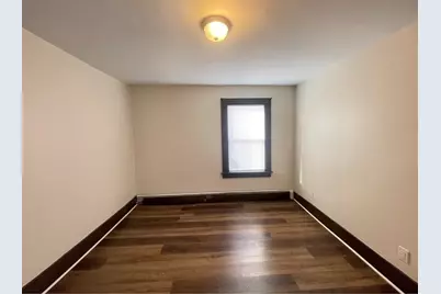 27 Wilcox St #2R, Springfield, MA 01105 - Photo 7