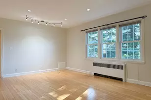 1 Dexter St, Malden, MA 02148 - Photo 9