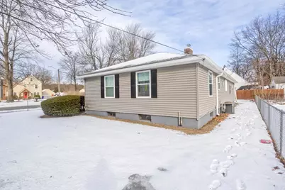 147 Bowles Park, Springfield, MA 01104 - Photo 3