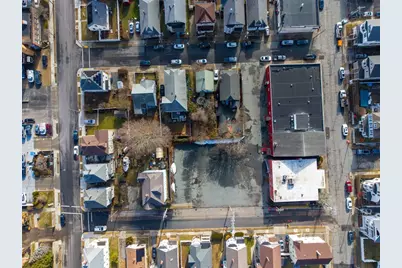 60 Brigham St, New Bedford, MA 02740 - Photo 5