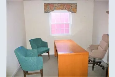 60 Brigham St, New Bedford, MA 02740 - Photo 15