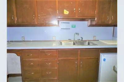 60 Brigham St, New Bedford, MA 02740 - Photo 21