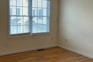 417 Hildreth St, Lowell, MA 01850 - Photo 3