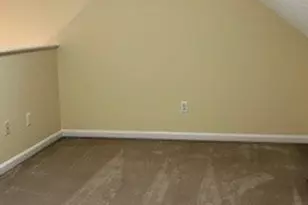 417 Hildreth St, Lowell, MA 01850 - Photo 11