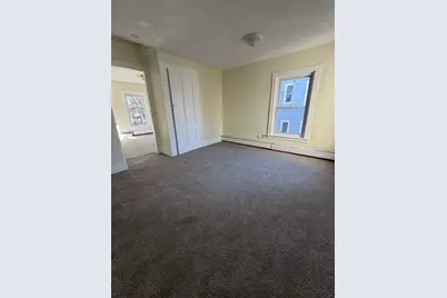 119-121 Elm Street #5, Amesbury, MA 01913 - Photo 3