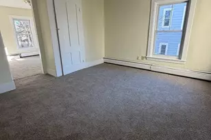 119-121 Elm St, Amesbury, MA 01913 - Photo 3