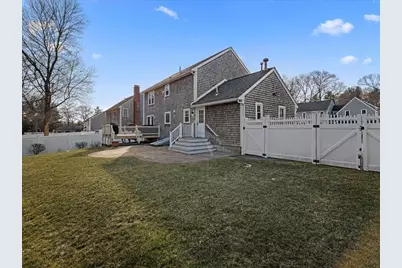 14 Birch Bottom Cir, Rockland, MA 02370 - Photo 5