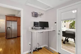 37 Lindsay St, Framingham, MA 01702 - Photo 5