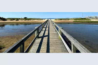 40 Bradford Road, Yarmouth, MA 02673 - Photo 11