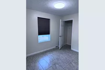 9 Columbia #1, Holyoke, MA 01040 - Photo 11