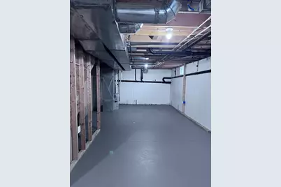 9 Columbia #1, Holyoke, MA 01040 - Photo 13