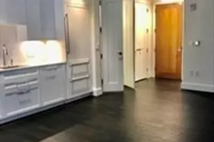 22 Liberty Dr, Boston, MA 02210 - Photo 3