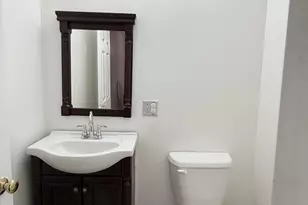 754 Hood St, Fall River, MA 02720 - Photo 5