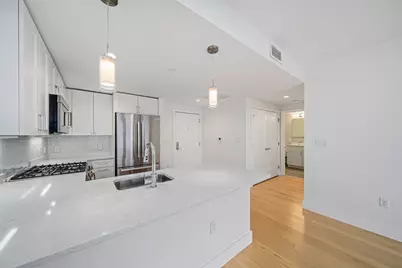 7 Beech St #319, Cambridge, MA 02140 - Photo 7