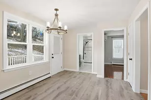 42 Catalpa Cir, Worcester, MA 01603 - Photo 7