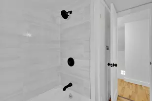 38 Tyrone St, Springfield, MA 01104 - Photo 23