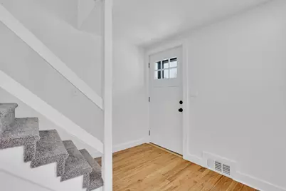 38 Tyrone St, Springfield, MA 01104 - Photo 7