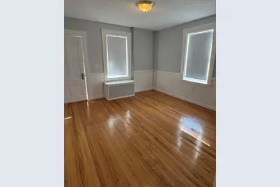10-12 Foundry Avenue #1, Waltham, MA 02453 - Photo 5