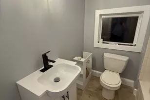 84 Division St, North Attleboro, MA 02760 - Photo 11