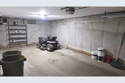 13 E Brookfield Rd, North Brookfield, MA 01535 - Photo 25