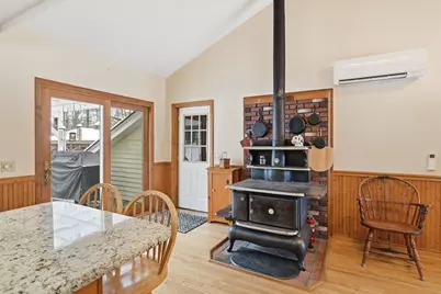 9 E Hill Rd, Monson, MA 01057 - Photo 15