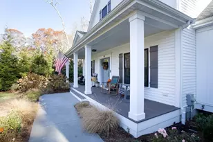 10 Fernmarsh Ln, Westport, MA 02790 - Photo 5