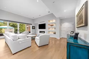 2 Black Rock Dr, Hingham, MA 02043 - Photo 7