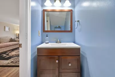 33 Maplewood Avenue #16, Gloucester, MA 01930 - Photo 9