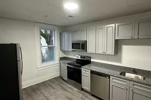 126 Lincoln St, Worcester, MA 01602 - Photo 3